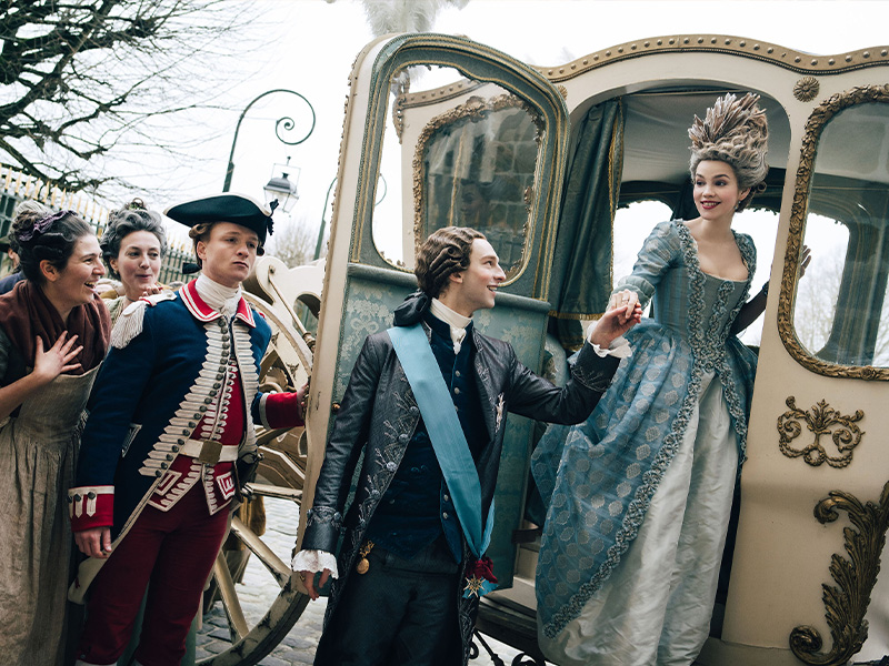 Marie Antoinette: Series 1: Episode 7 thumbnail